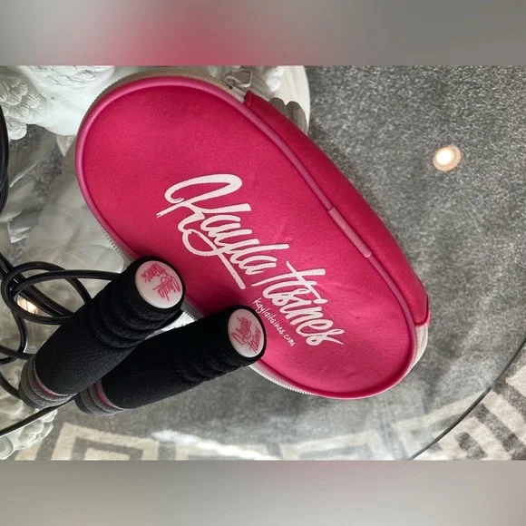 🇦🇺 Kayla Itsines SWEAT💧 BBG Weighted Skip Rope - Picture 3 of 5